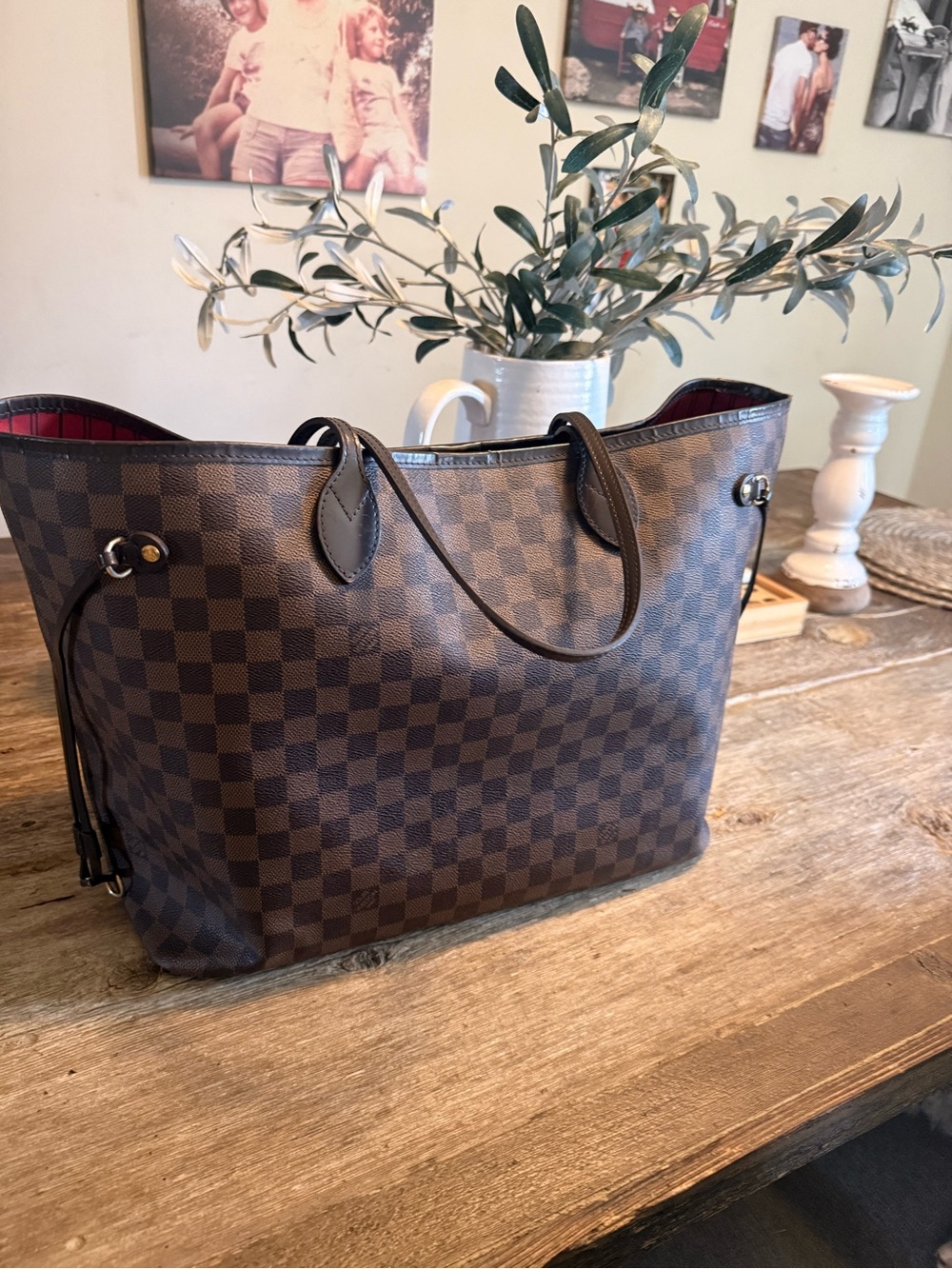 Authentic DE Luxury Red Women’s Tote Bag